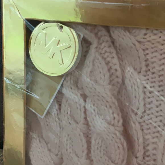 Michael Kors Pink Cable Knit Hat and Scarf Set - Picture 3 of 5